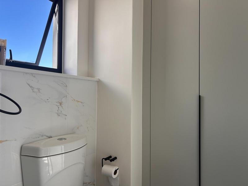 To Let 2 Bedroom Property for Rent in Sandown Western Cape